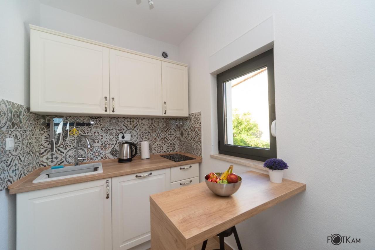 Libar Studio Apartments Башка-Вода Екстер'єр фото