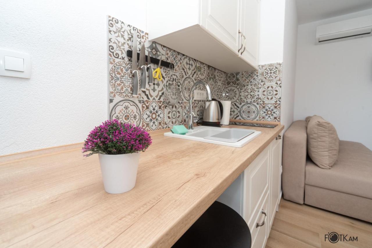 Libar Studio Apartments Башка-Вода Екстер'єр фото