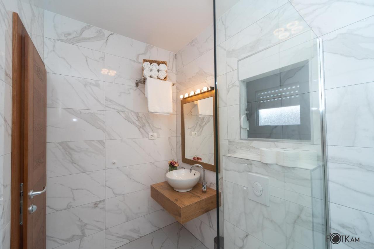 Libar Studio Apartments Башка-Вода Екстер'єр фото